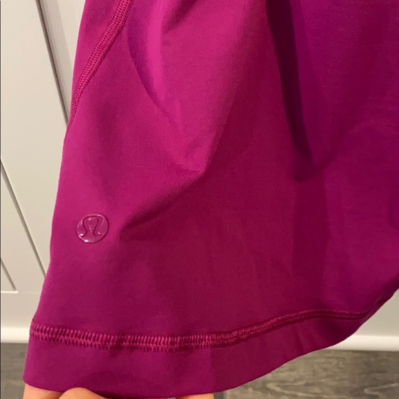 Lululemon Women’s Strappy Tank Top in Fuchsia - Picture 5 of 6